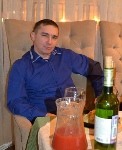  ,   Wlad, 46 ,   