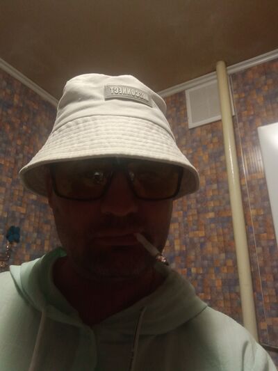  ,   Alexander, 40 ,   ,   , c 