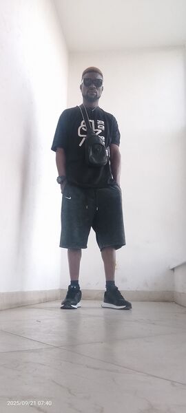  ,   Romeo, 41 ,   ,   