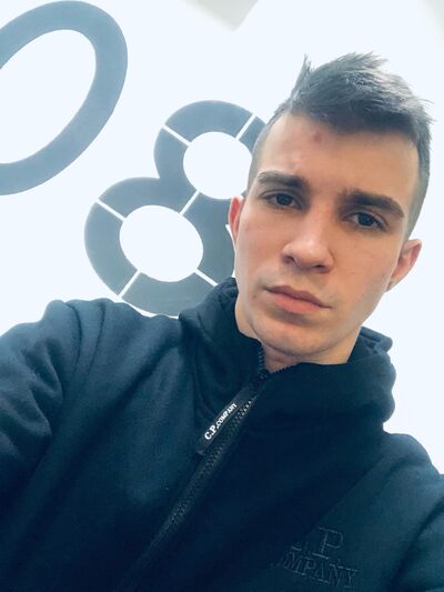  ,   Oleg, 25 ,     , c 