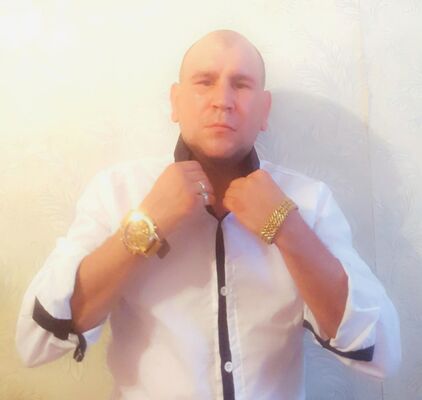  ,   No Pasaran, 40 ,   ,   