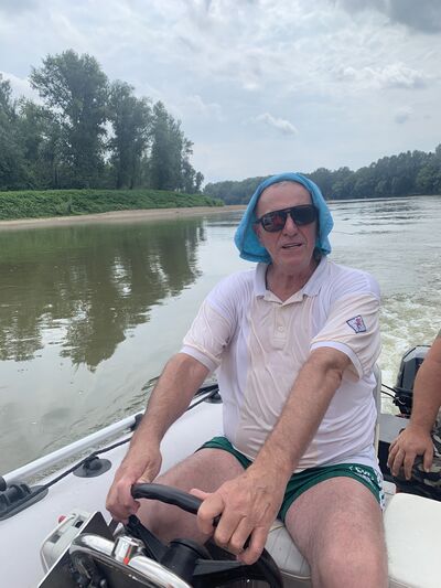  ,   Zoltan, 65 ,  