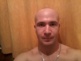  5677988  Fedor, 40 ,    
