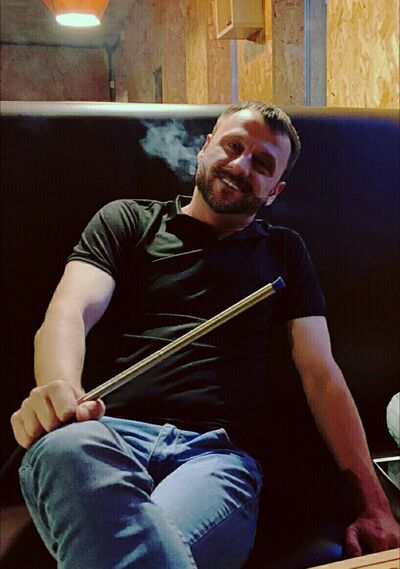  ,   Aleks, 46 ,   , 