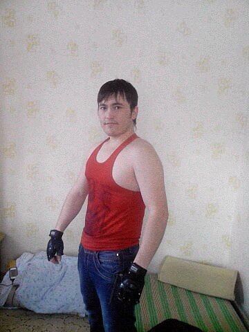  ,   Adik, 38 ,   ,   , c 
