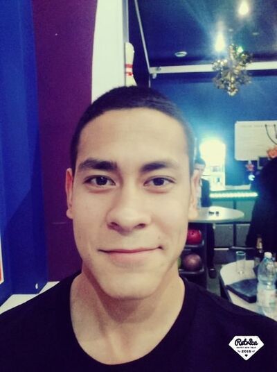  ,   Alex, 30 ,   