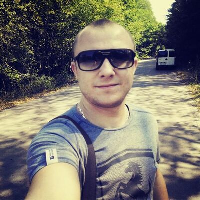  ,   Erik, 35 ,   