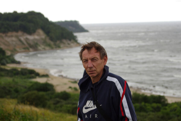  ,   Mosai, 63 ,  