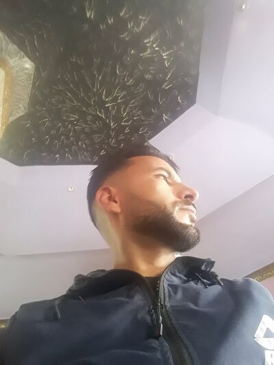  ,   Mokhtar, 34 ,   ,   