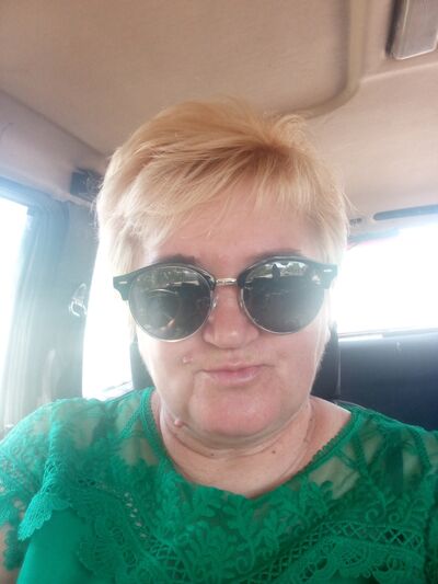  ,   Mia, 50 ,   ,   , 