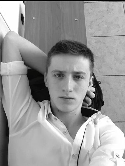  ,   Kirill, 25 ,   ,   