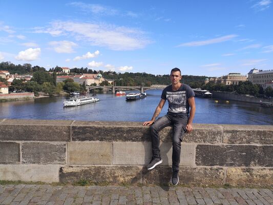 ,   Vladimir, 34 ,   ,   