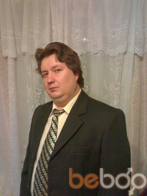  ,   Tom, 51 ,   ,   , c 