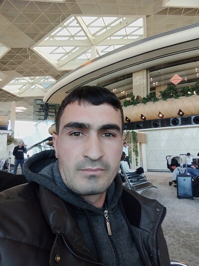  ,   Ferid, 34 ,   ,   