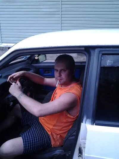  ,   Sergej, 46 ,   ,   , 