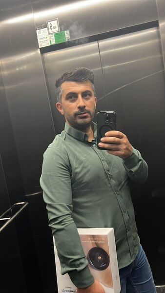  ,   Okilaylay, 35 ,   ,   
