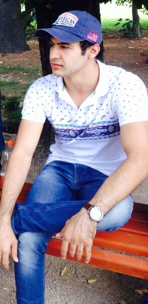  ,   Alex, 33 ,   