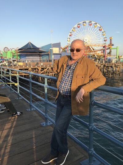  ,   Garik, 61 ,   ,   , c 