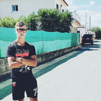  ,   Silviu, 23 ,     , c 
