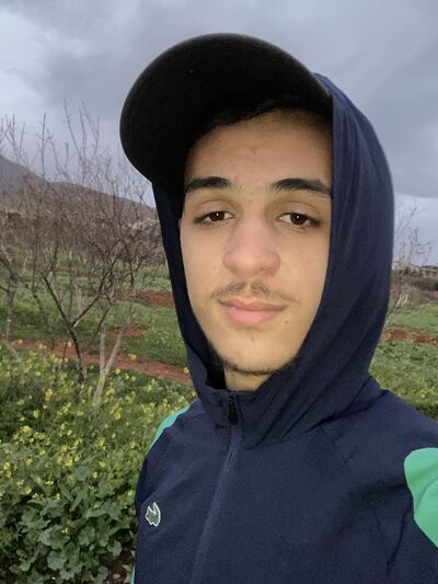  ,   Slimane, 20 ,   ,   
