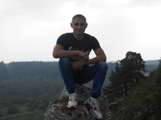  ,   Slavik, 32 ,   ,   , c 