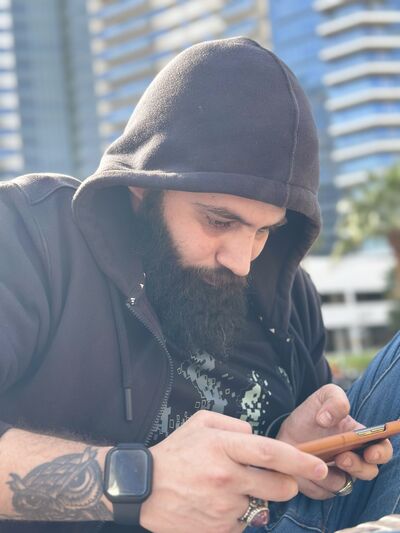  ,   Eslam, 36 ,   ,   , c , 