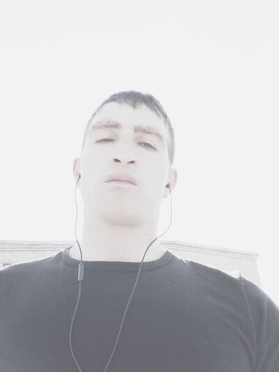  ,   Artyom, 37 ,   ,   
