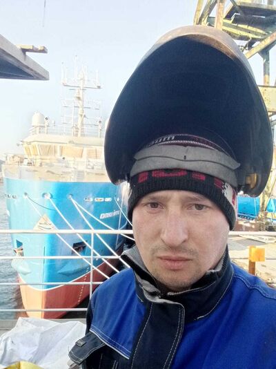  ,   Andrei, 40 ,     