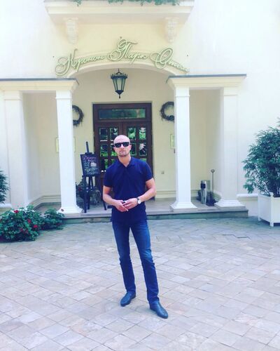  ,   Dmitrii, 36 ,     , c 