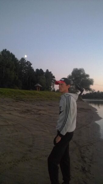 ,   Maloi, 33 ,   