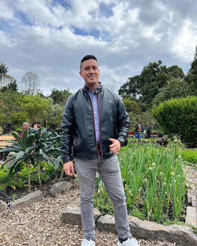  ,   Mark, 42 ,   ,   