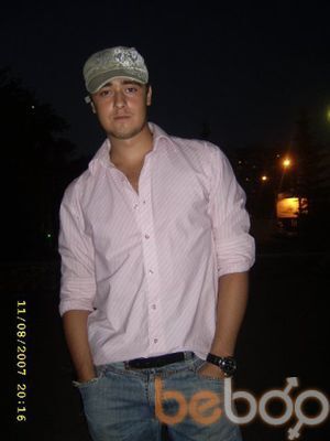  ,   Stas, 37 ,   