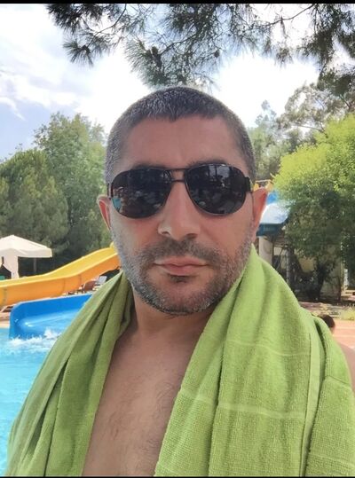  Frankfurt am Main,   Raul, 40 ,   ,   , c , 