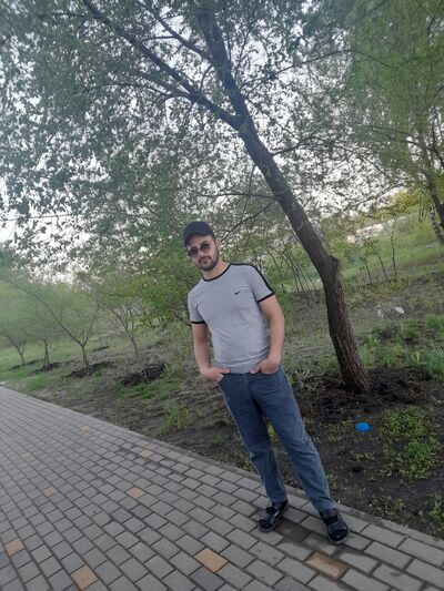  ,   Elvin, 25 ,   ,   