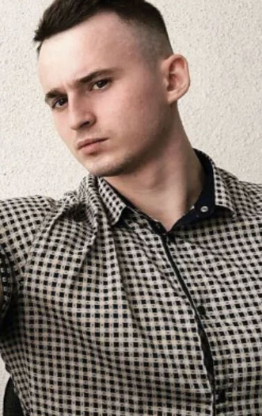  --,   , 33 ,   