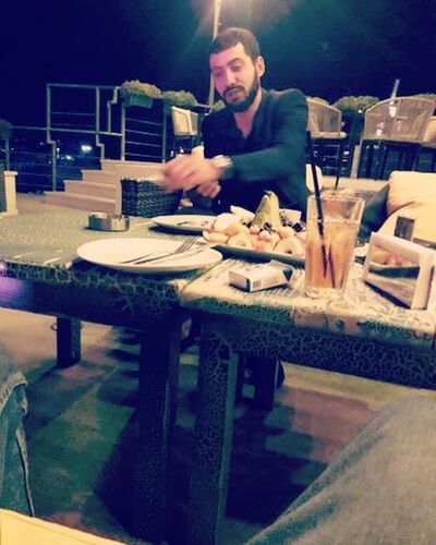  ,   Saro, 33 ,   ,   , c 