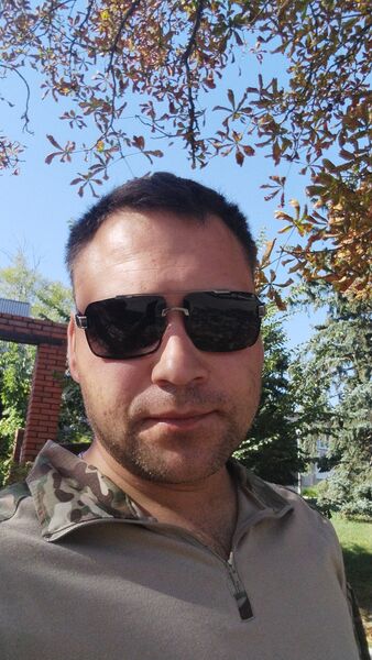  ,   Artem, 35 ,   ,   