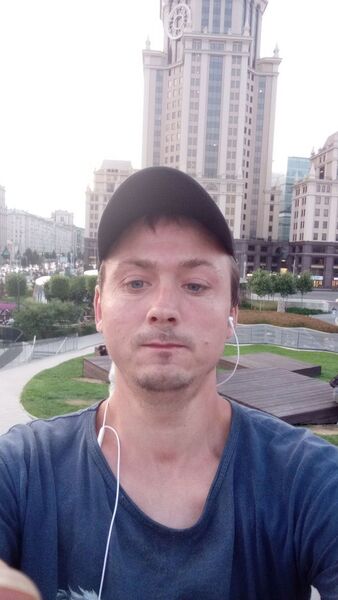  ,   Ilya, 31 ,   ,   