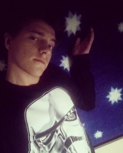  ,   Oleg, 26 ,   