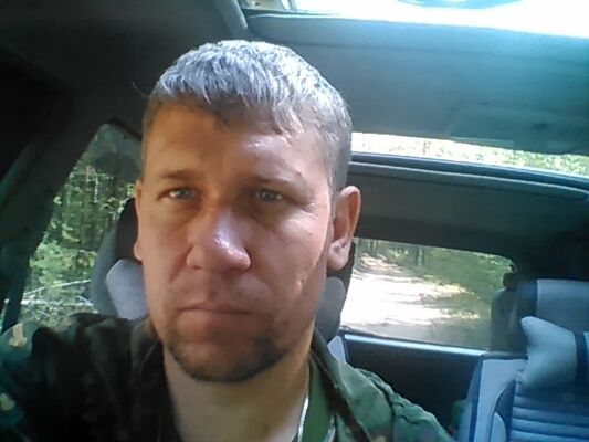  ,   Maxim, 44 ,   , 