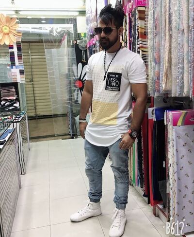  Kruje,   Vicky, 35 ,   ,   