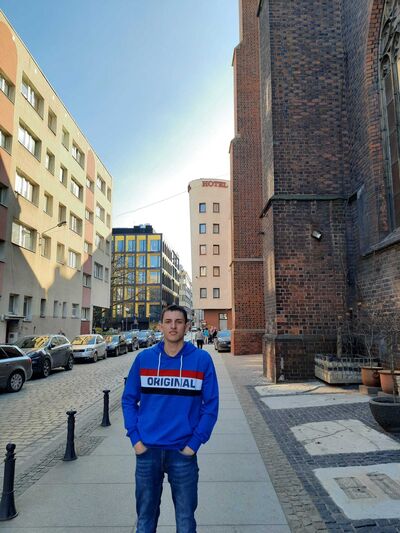  Bielany Wroclawskie,   , 24 ,   ,   , c 