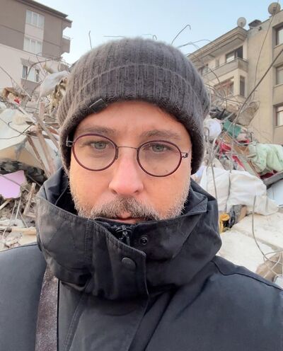  ,   Dennis, 50 ,   c 
