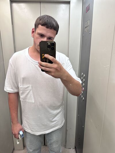  ,   Alexander, 24 ,   ,   , c , 