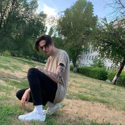  -,   Roman, 23 ,   ,   