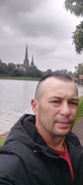  ,   Denis, 42 ,   