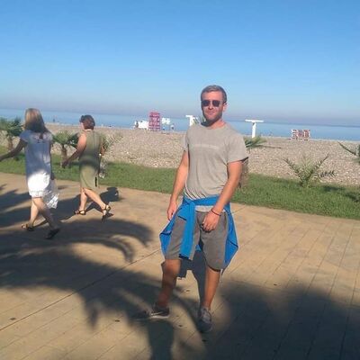  ,   Reziko, 34 ,   ,   , c 