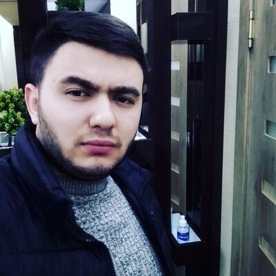  ,   Farrux, 31 ,   ,   , c 