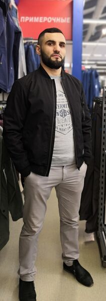  ,   Muslim, 32 ,   ,   , c 