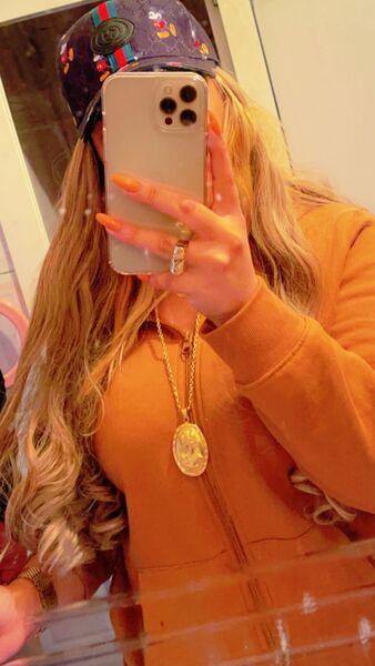  ,   Lamiaa, 27 ,   ,   